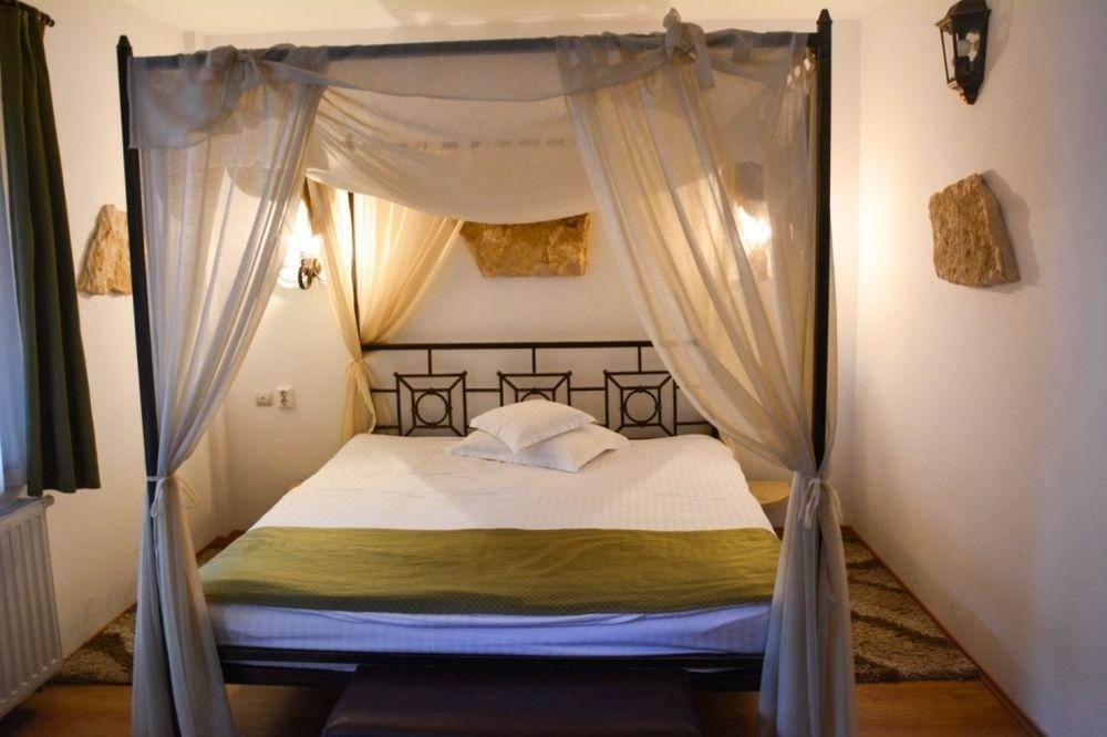 Hanul Fullton 3* Cluj-Napoca